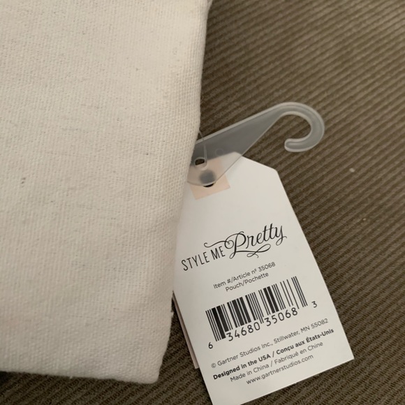 “YOU’RE PRETTY” CANVAS POUCH - Picture 5 of 5